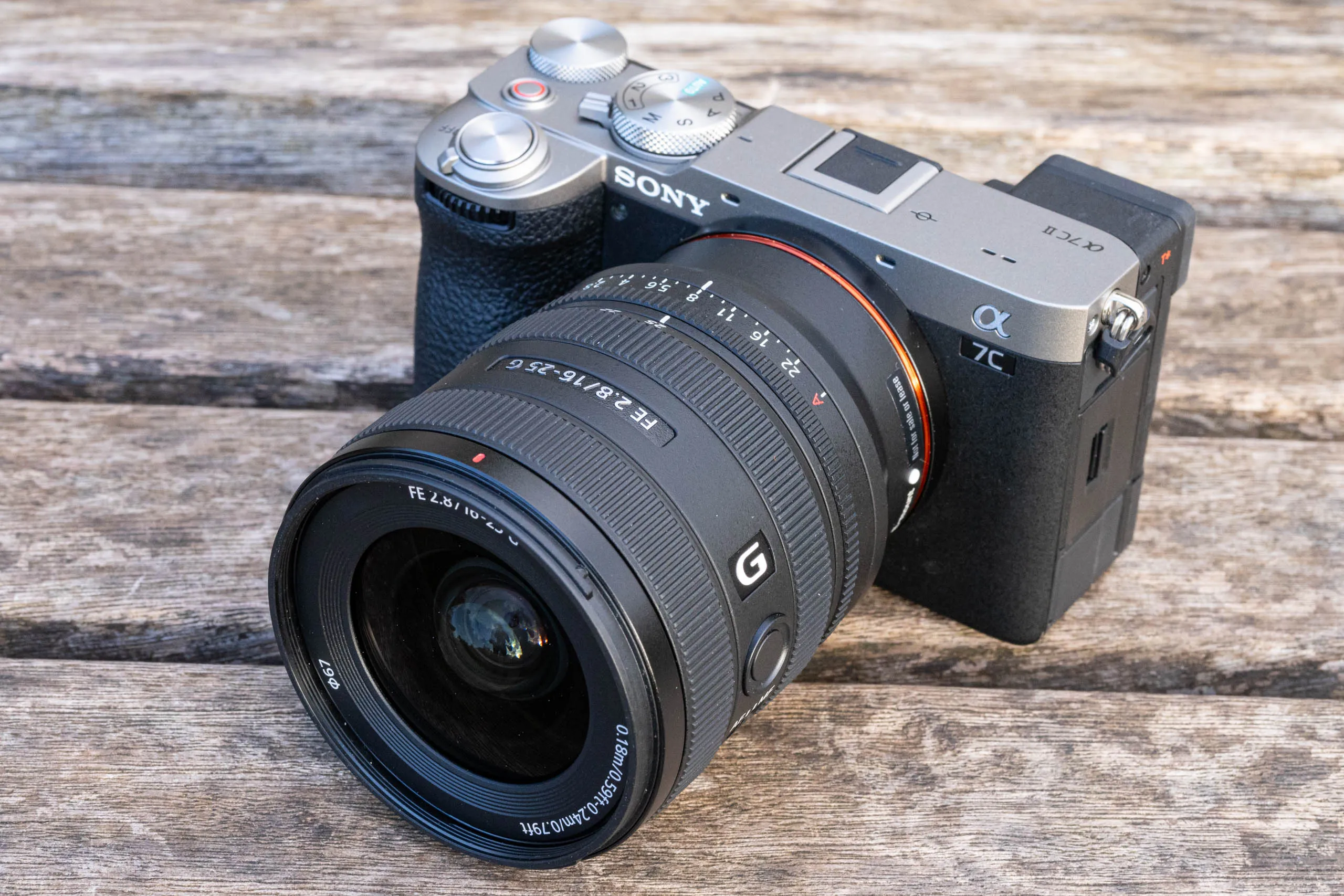 Sony-FE-16-25mm-F28-G-14-DSC00194-acr-Andy-Westlake-AP