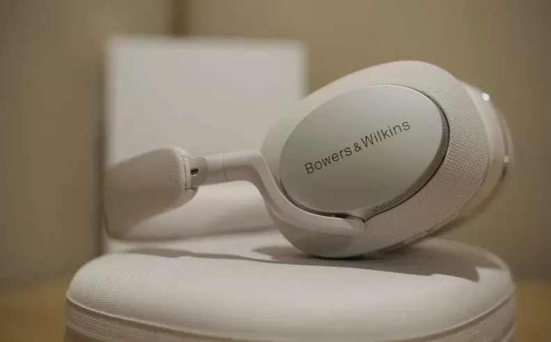 m283-px7-s3-by-bowers-wilkins-premium-sound-smarter-style-174629902017